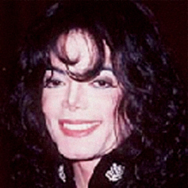 michael jackson looks like a woman